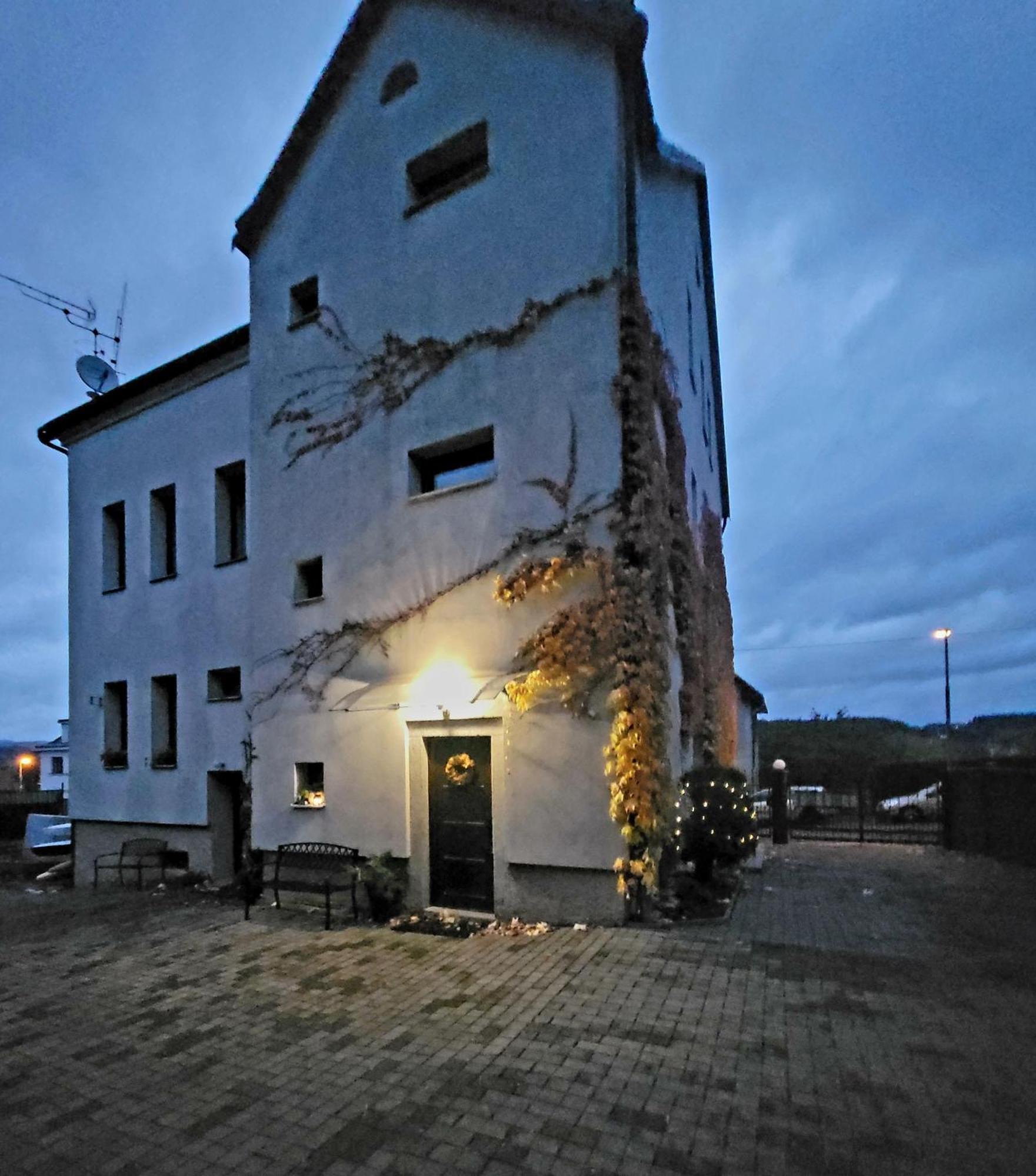 Penzion Bazalka Jablonec nad Nisou Exterior photo