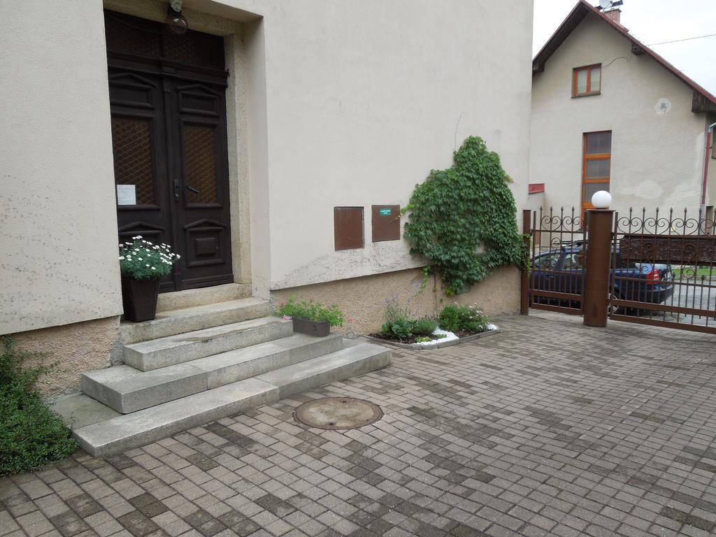 Penzion Bazalka Jablonec nad Nisou Exterior photo